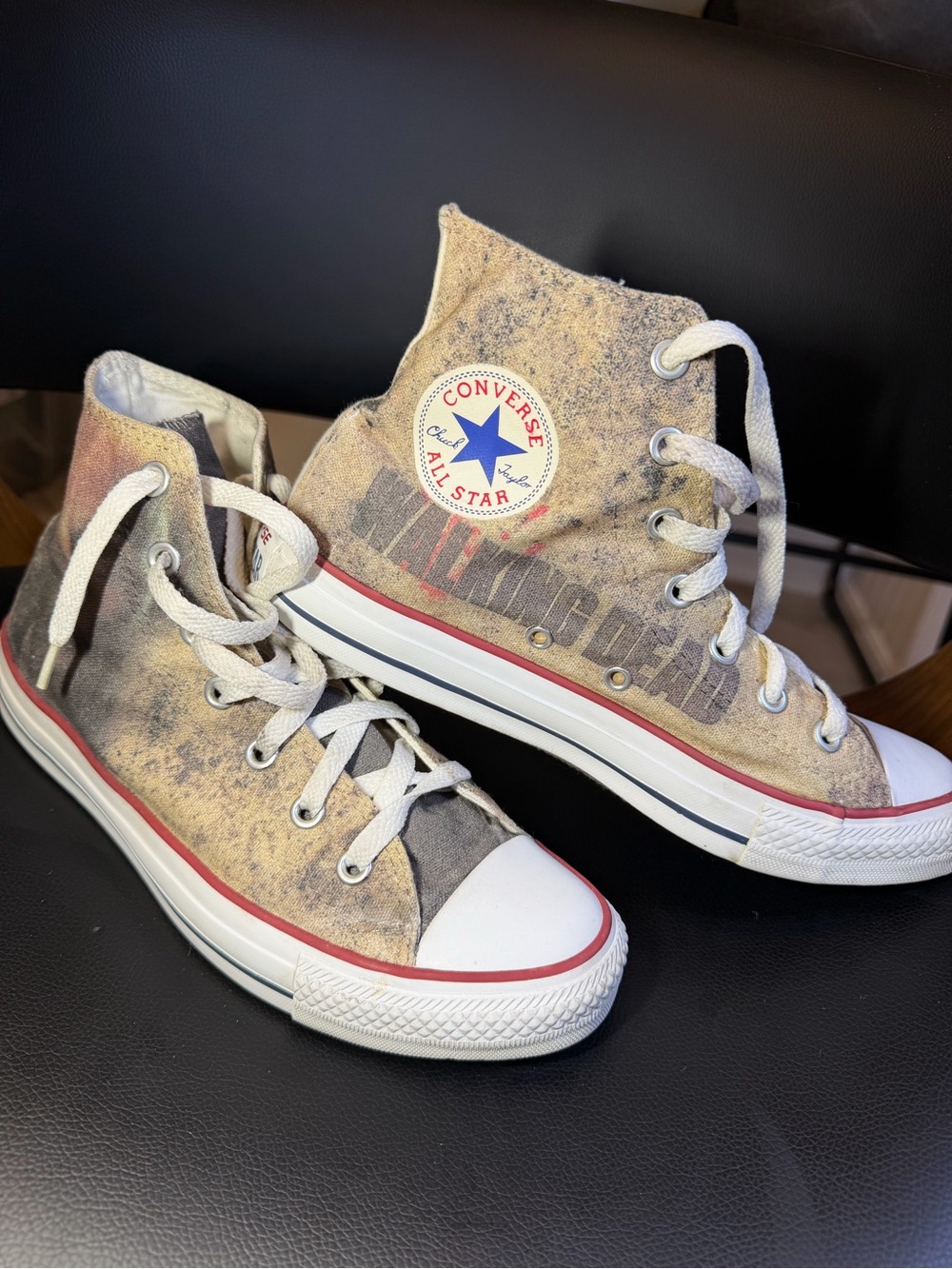 Converse Chuck Taylor Shoes High Top The Walking Dead Sneakers Womens 8 Mens 6